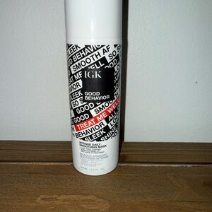 IGK Good Behavior Smoothing Mask - White